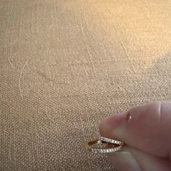 Ring Concierge Diamond Huggies 14K Yellow Gold- Pair - Picture 4 of 6